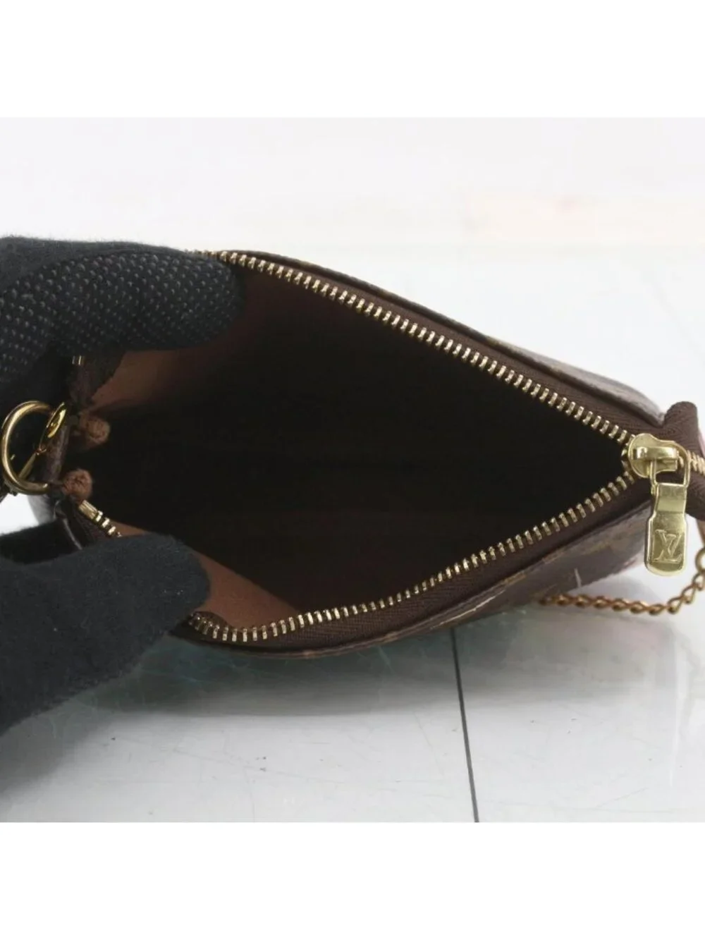 Louis Vuitton Mini Pochette Accessoires Monogram Pouch